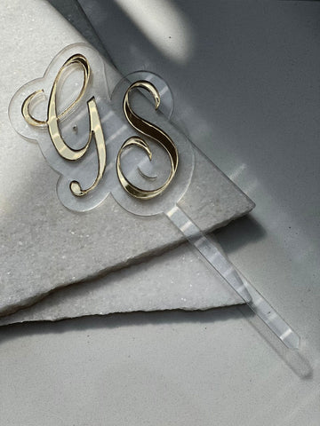 Cake topper, Initialen