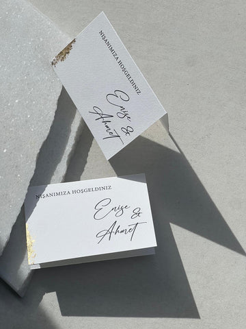 Tischkarten mit gold-detail