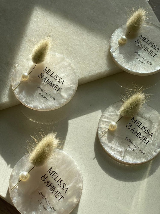 Resinmagnet, Perlweiß