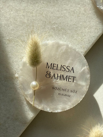 Resinmagnet, Perlweiß